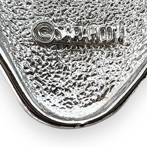 Sarah Coventry Strawberry Ice Brooch Textured Silver Tone Fruit Pin 2" Vintage - Picture 6 of 10